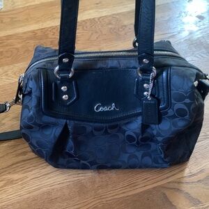 Coach Ashley Signature Black Leather & Canvas Zippered Purse Handbag F20085